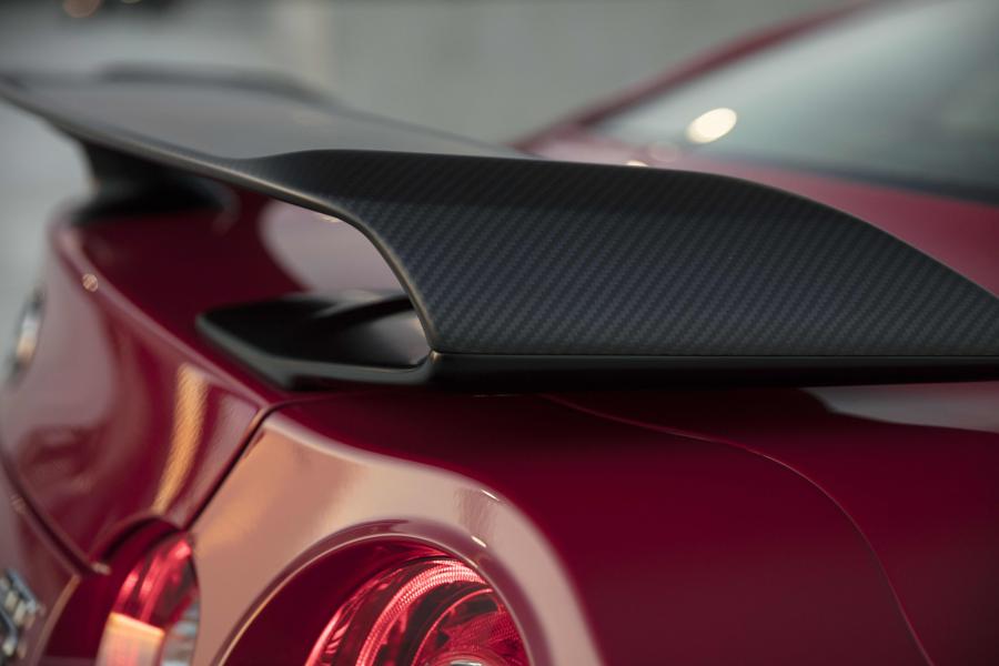 Детали экстерьера Nissan GT-R Track Edition (R35) 2017 года  (NA) (фото 25 из 45)